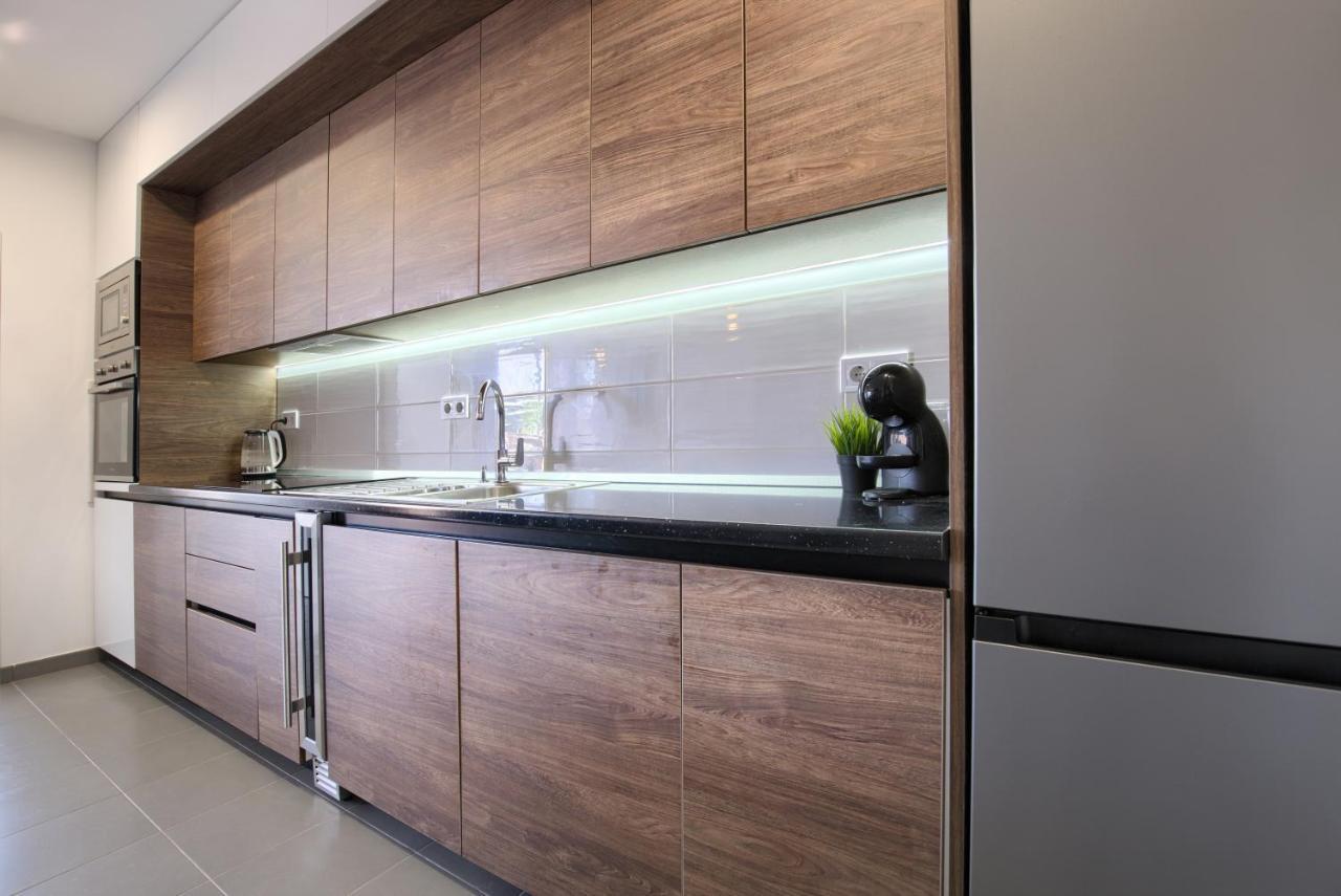 Beautiful Two-Bedroom Seaside Apartment In Premantura Ngoại thất bức ảnh